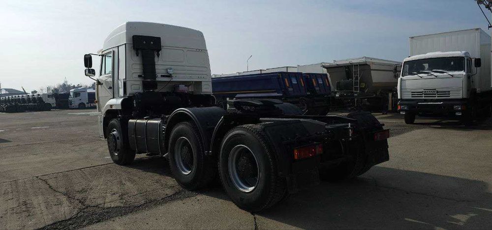 KAMAZ 6460 6x4 Lizinga