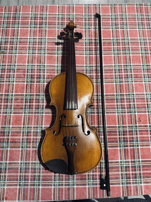 Vioara veche de lutier