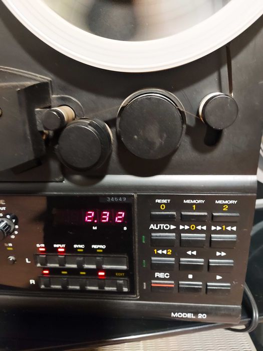 Magnetofon Fostex R20