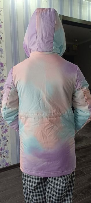 Весенняя куртка на 9 - 12 лет