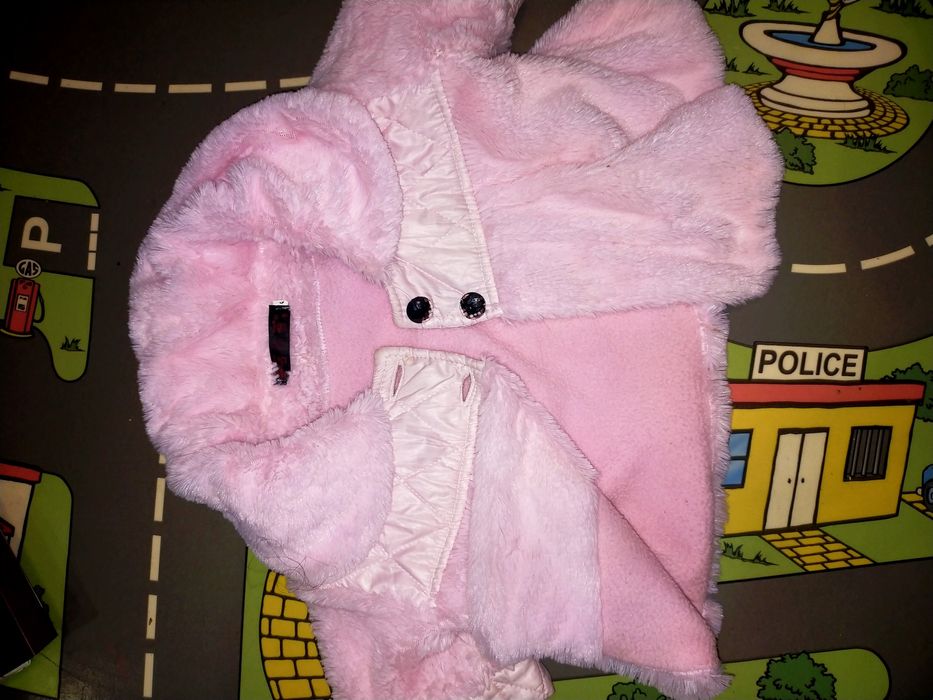 Продам платья на малышку до 1года