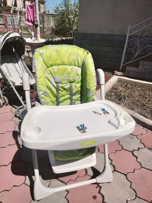 Продам стульчик для кормления