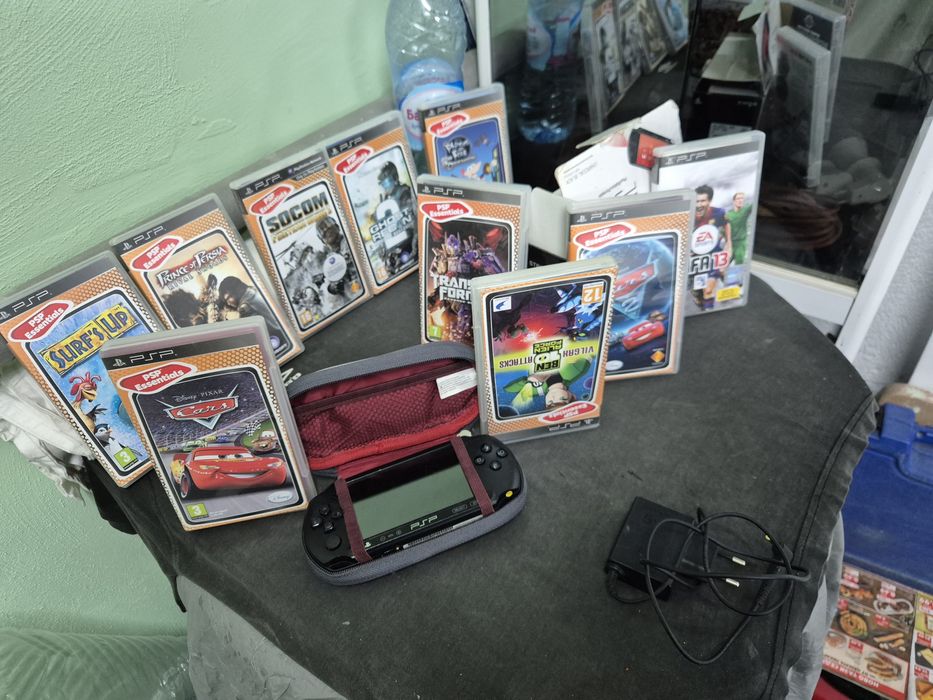 Soni psp E1004 конзола за игра.