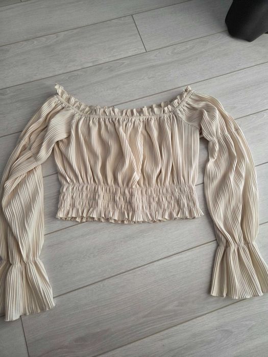 Дамски дрехи като нови