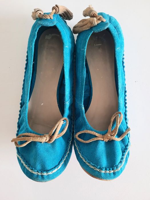 Balerini turcoaz, din piele intoarsă