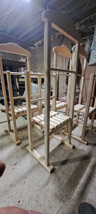 Продам новые вешалки