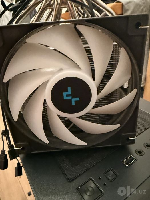 Deepcool RGB кулер для процессора