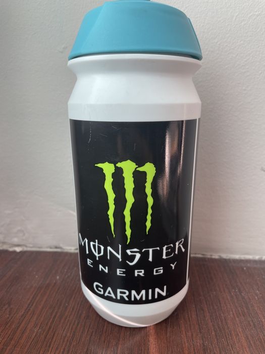 Фляга в колаборации с монстер лимитированая
