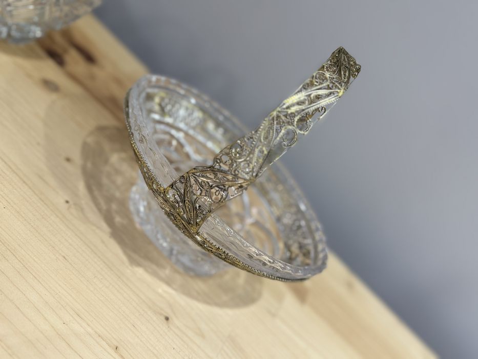 Хрустальная конфетница