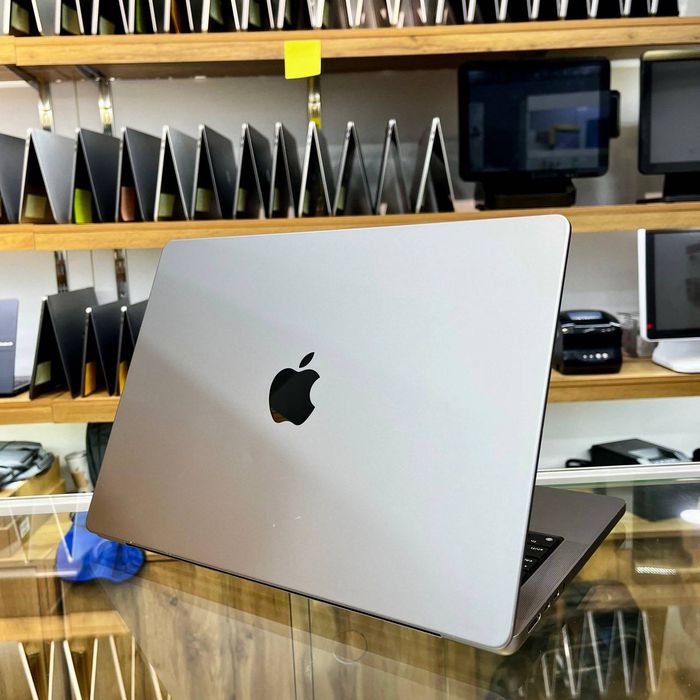 MacBook Pro M1 Pro  14 inch
