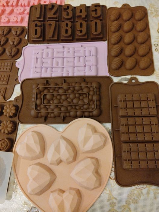 Продам силиконовые формочки.