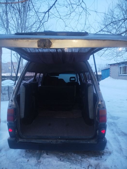 Минивэн Toyota Lite Ace 1988