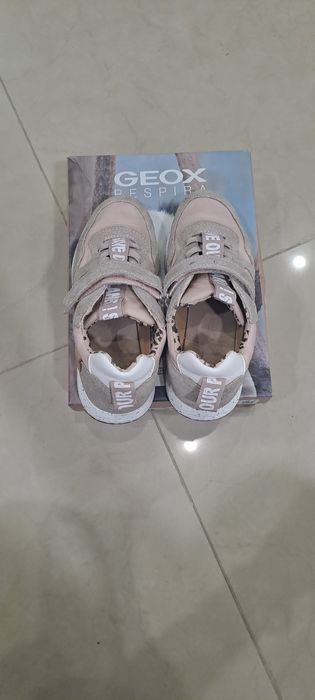 Детски маратонки Geox за момиче номер 32