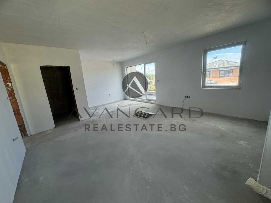 оф.14450 ЛУКСОЗНИ Къщи Първенец