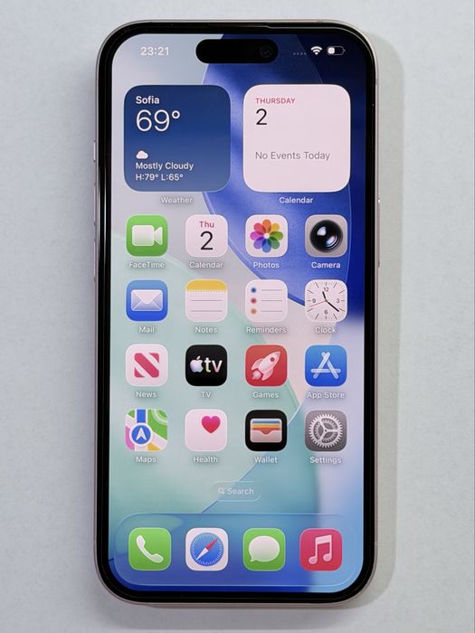 iPhone 15 Pink 100% battery