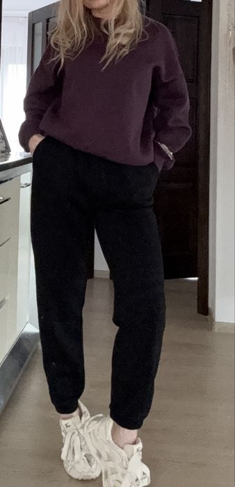 Pantaloni trening negri, mărimea XS