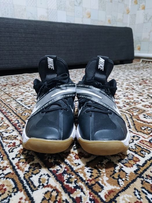 Кроссовки Nike Hyperset черные