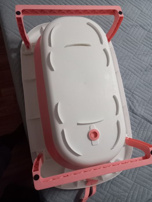 Продам ванну детской