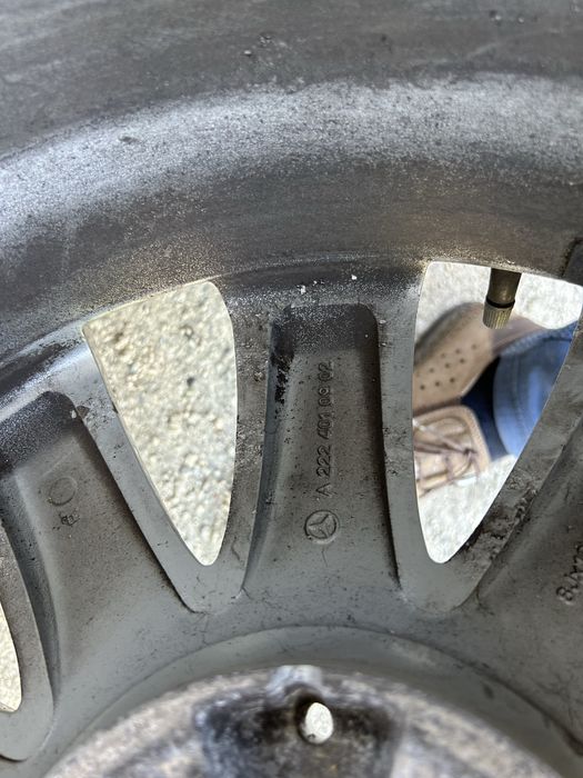 Оригинални джанти Мерцедес S , C класа 222 с гуми