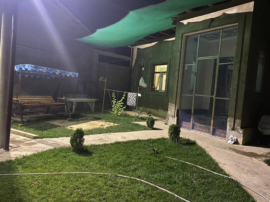 Uchaska nazarbek 4honali uy sotiladi