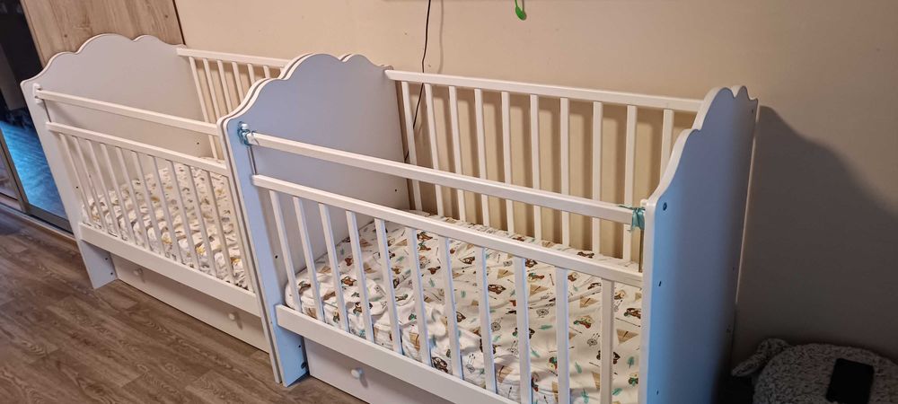 Продам манеж почти новая