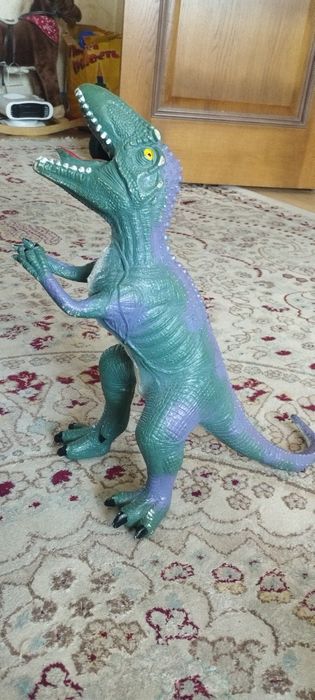 Детские игрушки динозавров