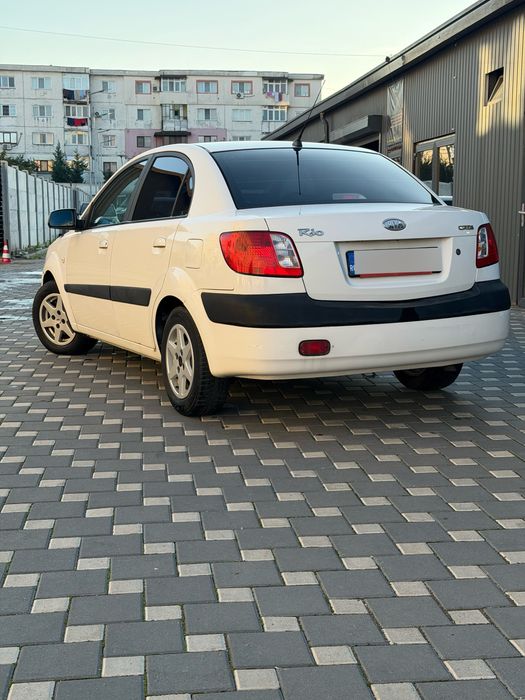 KIA Rio 2006 — imagine 3