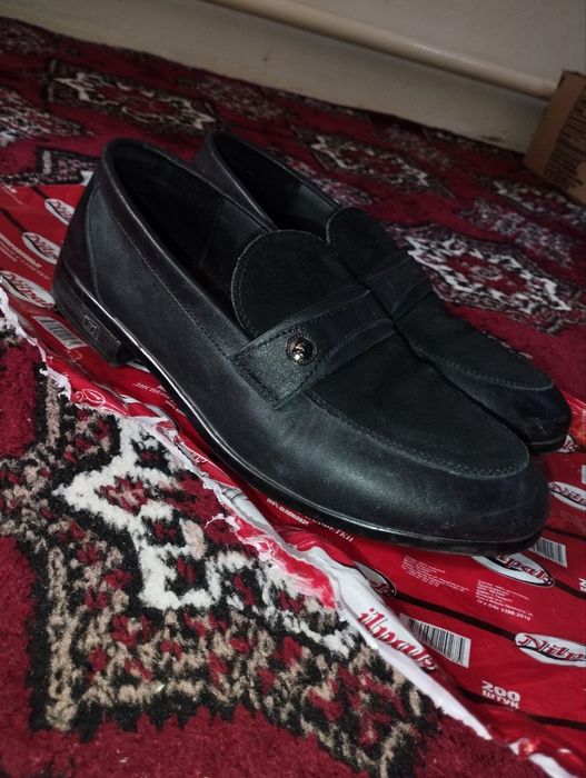 Эркаклар туфлиси сотилади