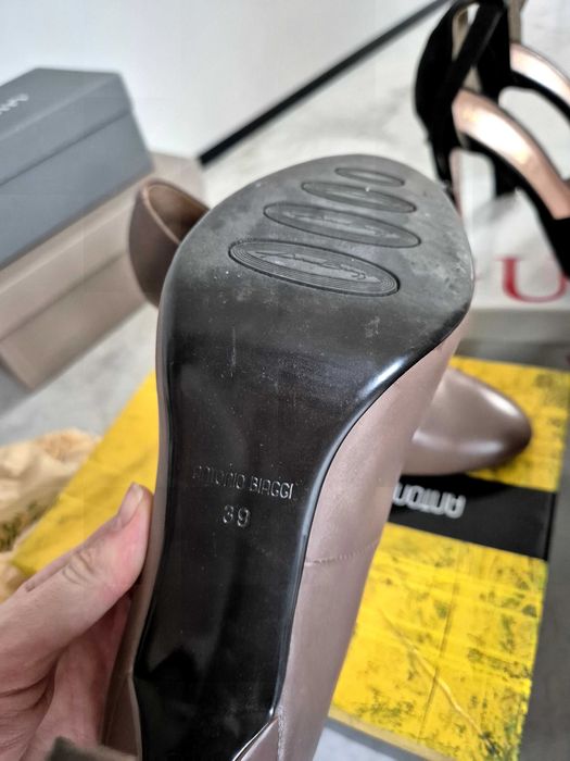 Обувь отдам. Самовывоз