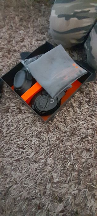 Vand căști de gaming