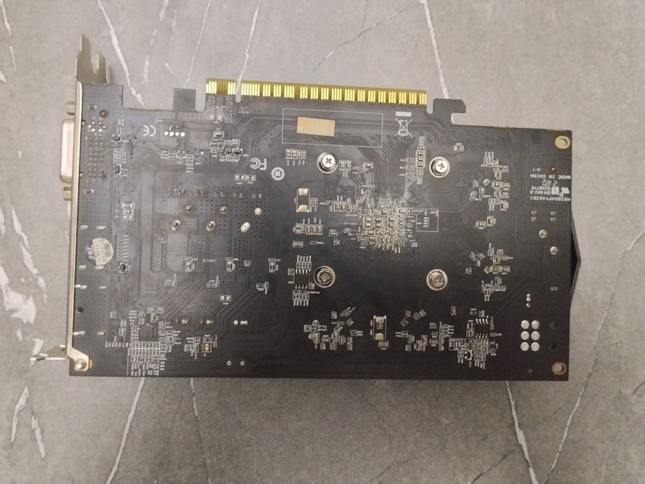 Продам видеокарту на запчасти gtx1050ti