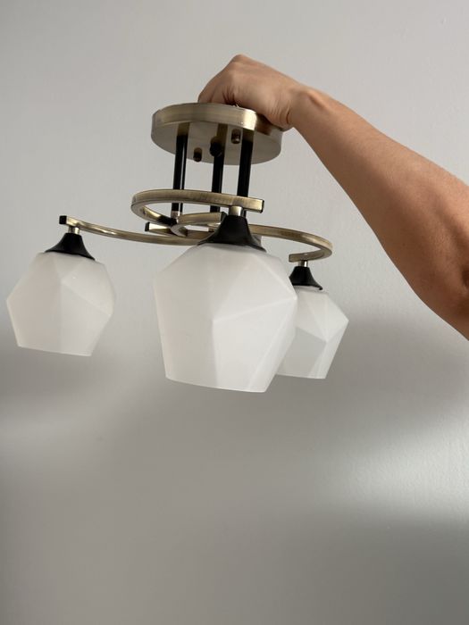 Люстра рабочая, 3 цоколя