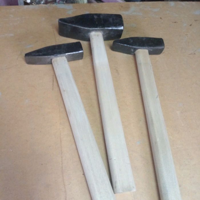 молотки топоры интрумент бу