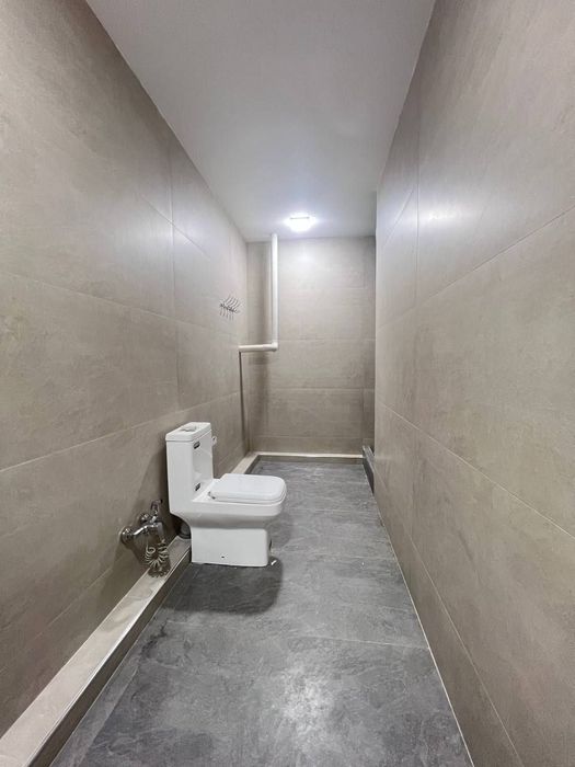 Продаётся Цокольный нежилое помещение