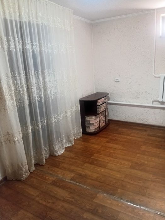 Бесплатно сдам 3 комнатки