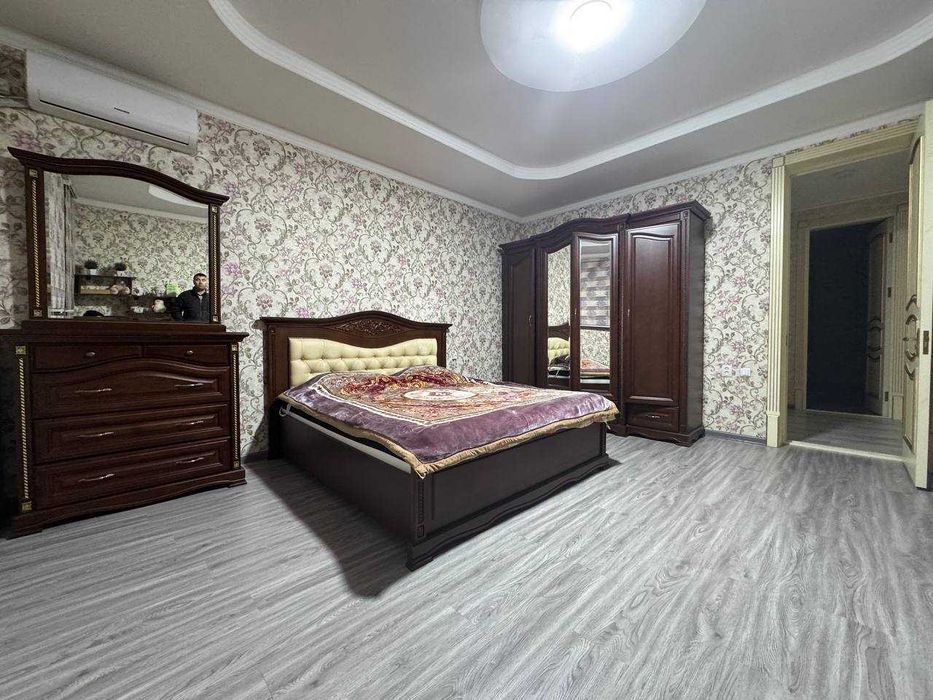 Сдается Большой уасток на Юнусабадском районе