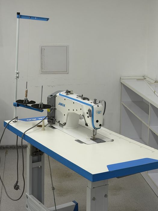 Продаются промышленные швейные машинки JACK