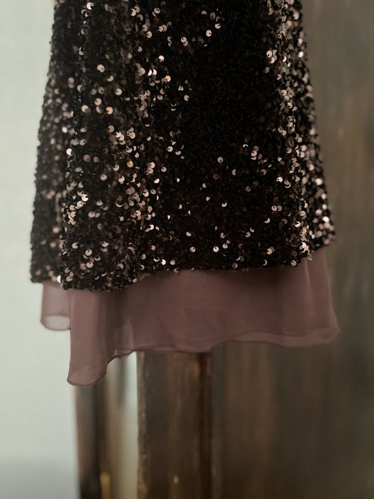 Кафява рокля с пайети Zara
