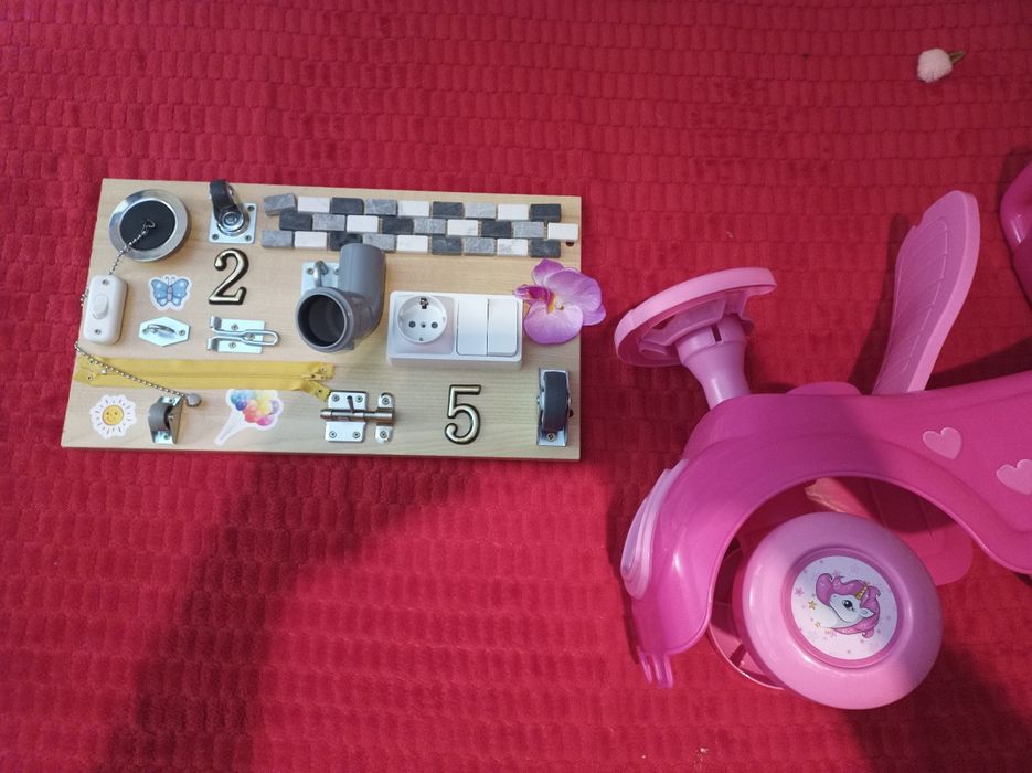 Activity Board (panou activități senzoriale copii)