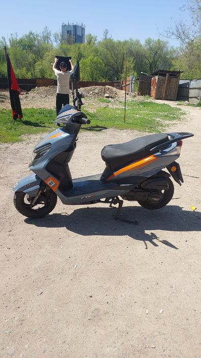 Продам мопед М10