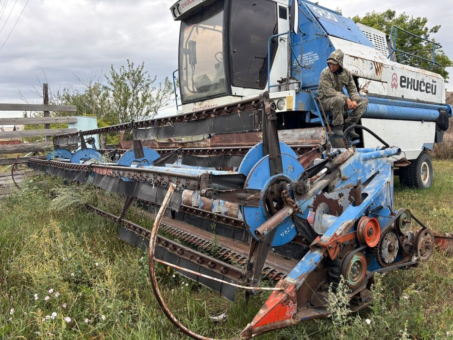 Комбайн Енисей 950
