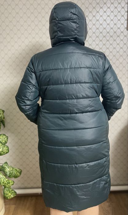 Продам зимнюю куртку