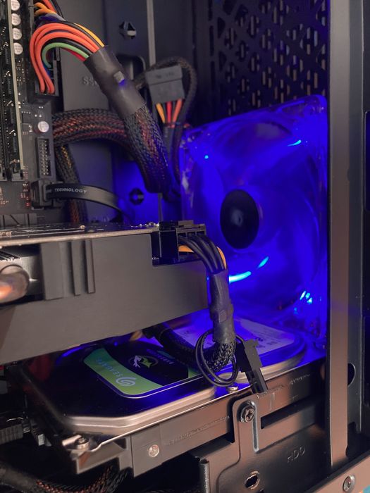 Геймърски компютър Ryzen 5, 16GB, GTX 1060 6GB