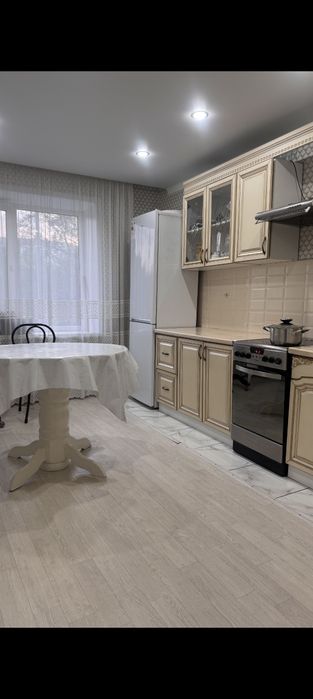 Продам квартиру 3 комнатную