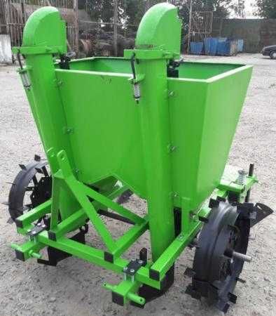 Картофелесажалки 2х рядные D POL