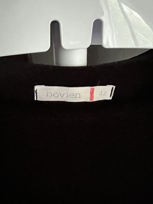 Продам женские платья