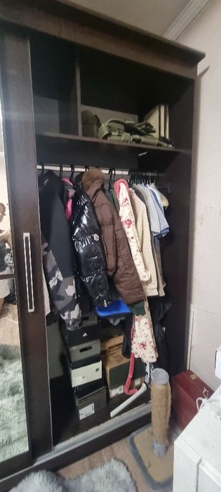 Продаю шкаф купе