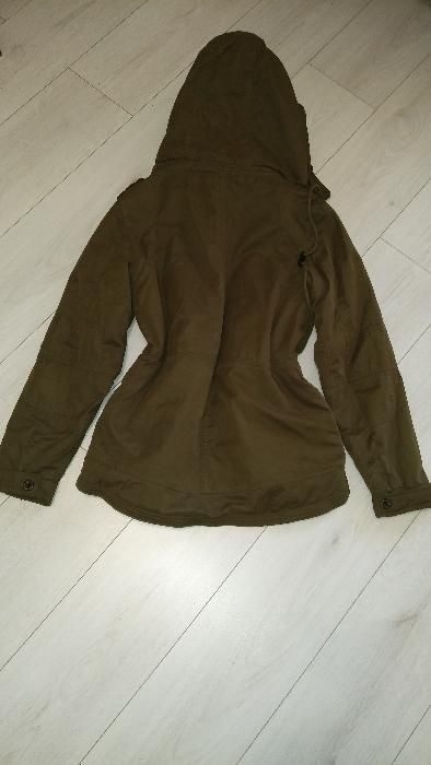 Яке на Pull & Bear