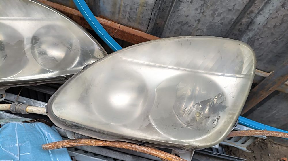 Продам фары на авто