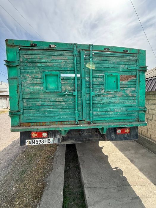 Продаётся два Зила на ходу.